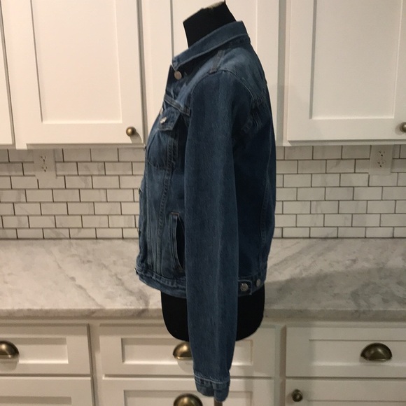Gap Denim Blue Jean Jacket Womens Size Small Vintage Wash Short Trucker - Picture 4 of 9